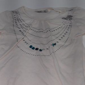 Old Navy white top with silver beads and butterfly